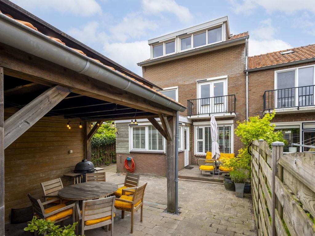 Kuyperstraat 1, HARDINXVELD-GIESSENDAM