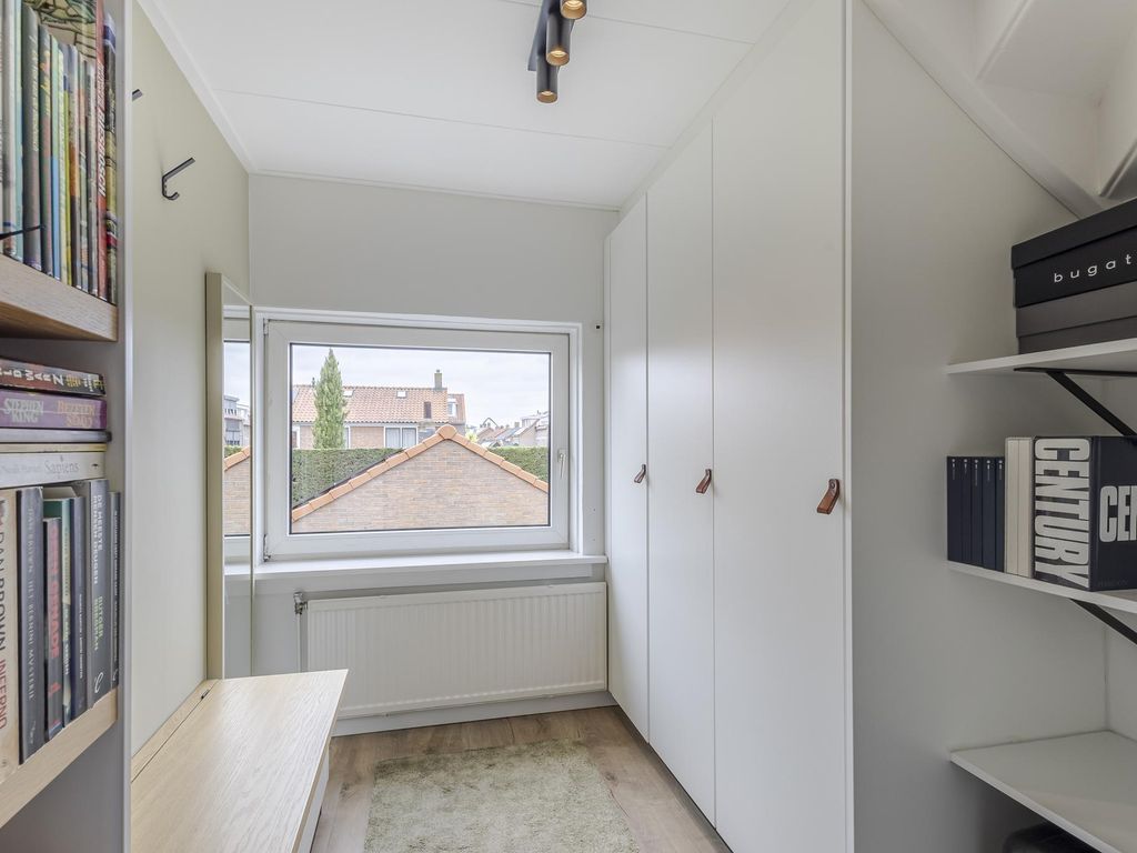 Kuyperstraat 1, Hardinxveld-Giessendam