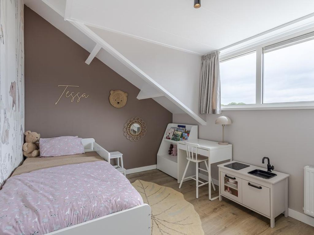 Kuyperstraat 1, HARDINXVELD-GIESSENDAM