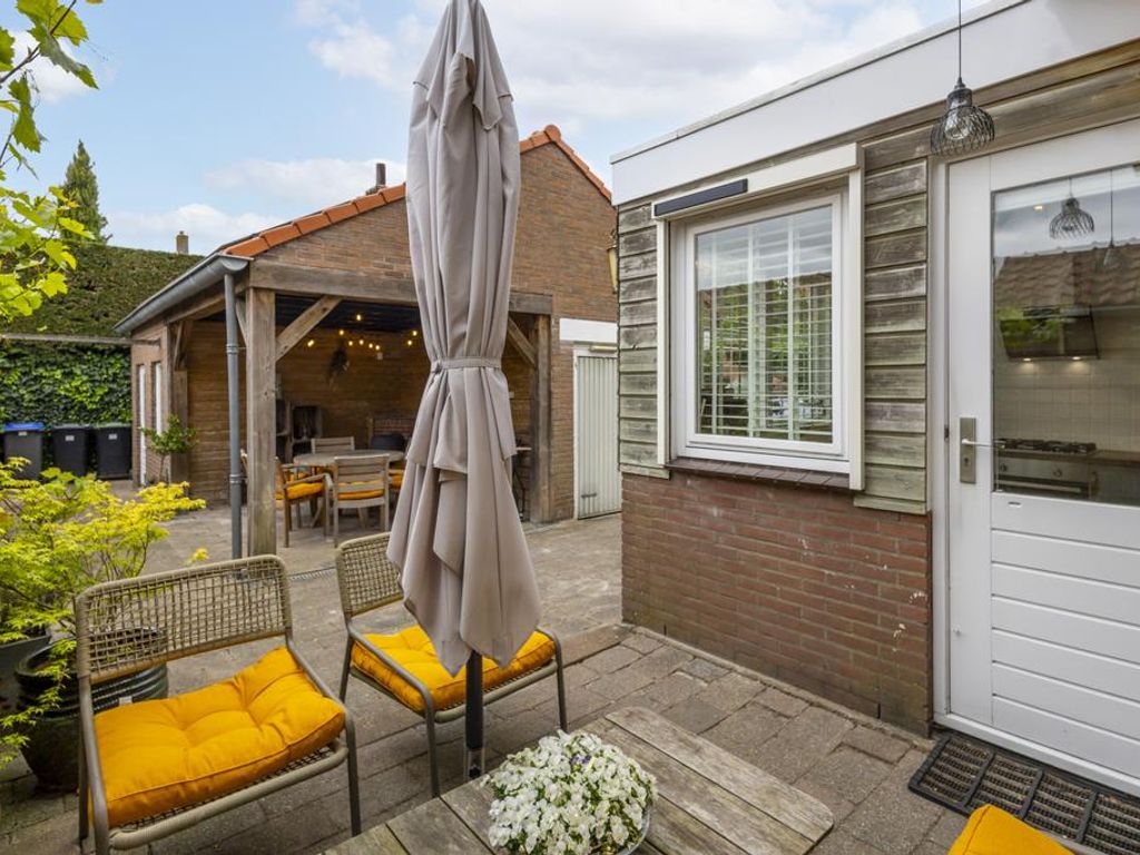 Kuyperstraat 1, HARDINXVELD-GIESSENDAM