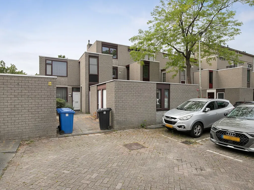 Hoge Weije 122, HOOGVLIET ROTTERDAM