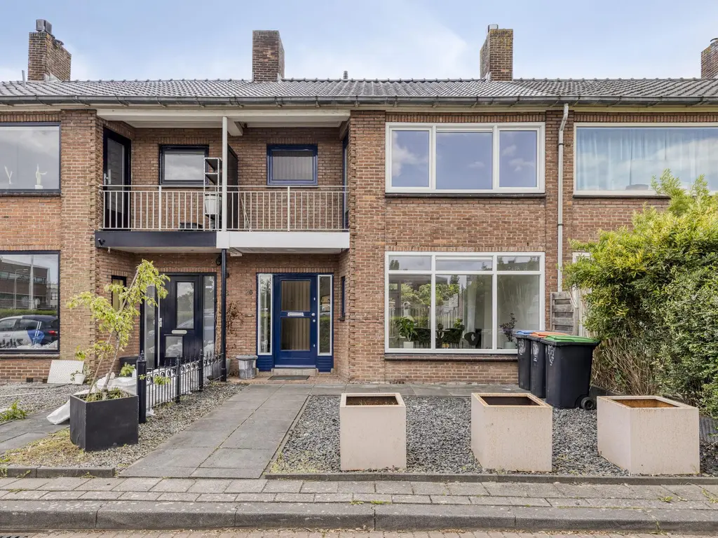Prins Bernhardstraat 26, POORTUGAAL