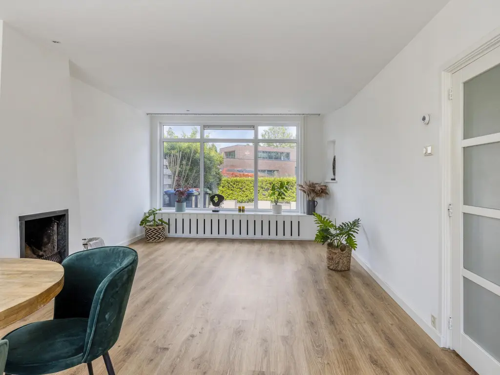 Prins Bernhardstraat 26, POORTUGAAL