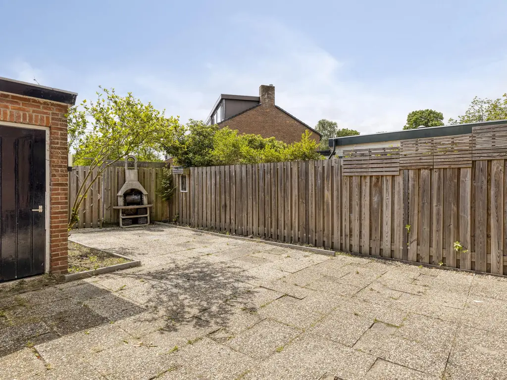 Prins Bernhardstraat 26, POORTUGAAL