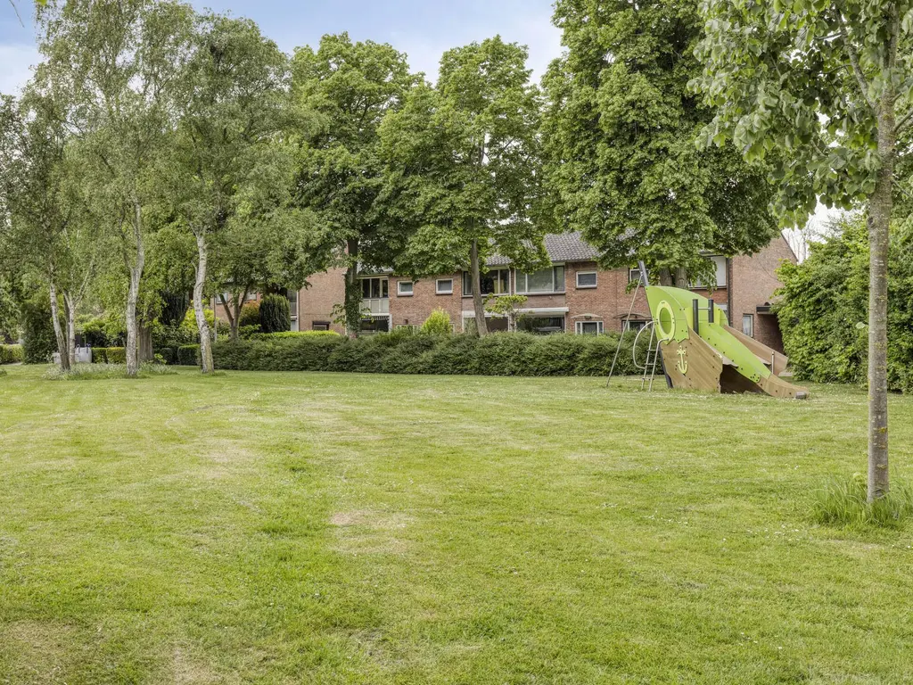 Prins Bernhardstraat 26, POORTUGAAL