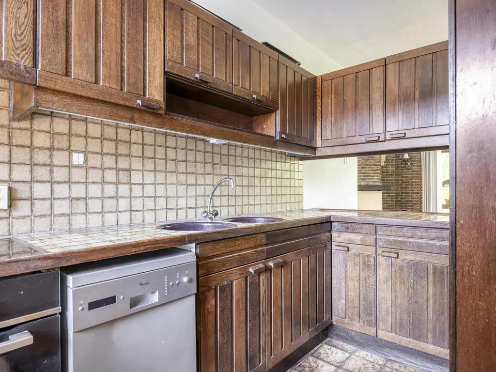 De Esdoorn 41, RHOON