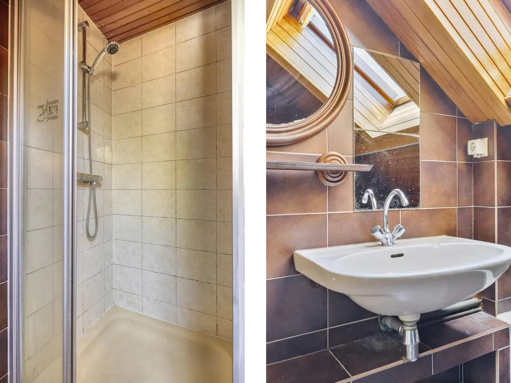 De Esdoorn 41, RHOON