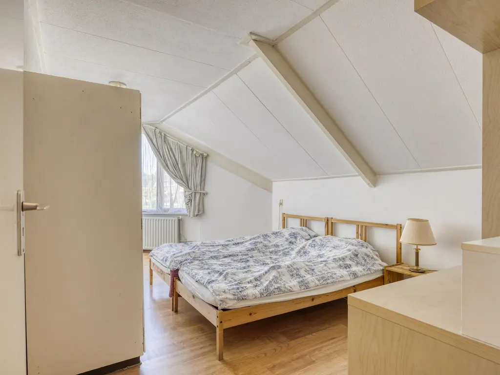 De Esdoorn 41, RHOON