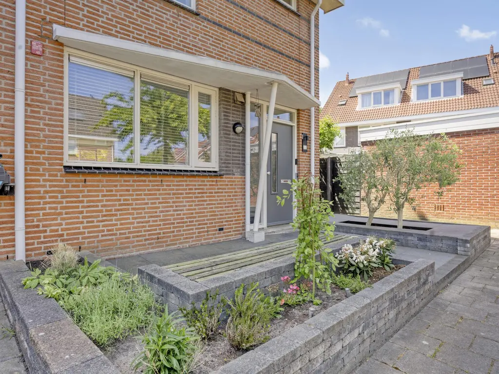 Pieter Johan Tijkenstraat 25, POORTUGAAL