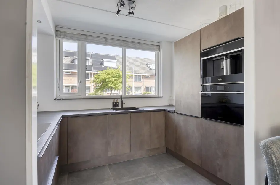 Pieter Johan Tijkenstraat 25