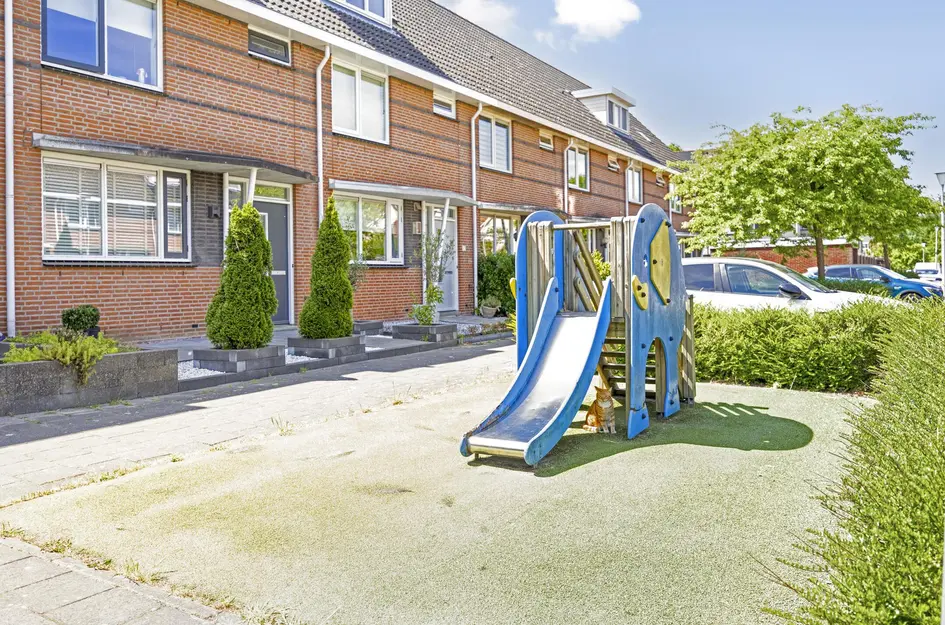 Pieter Johan Tijkenstraat 25