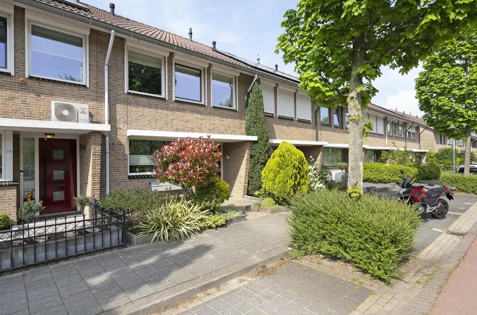 Jan van Almondestraat 76
