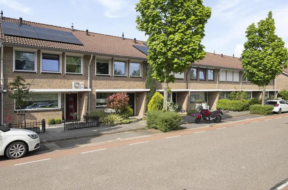Jan van Almondestraat 76