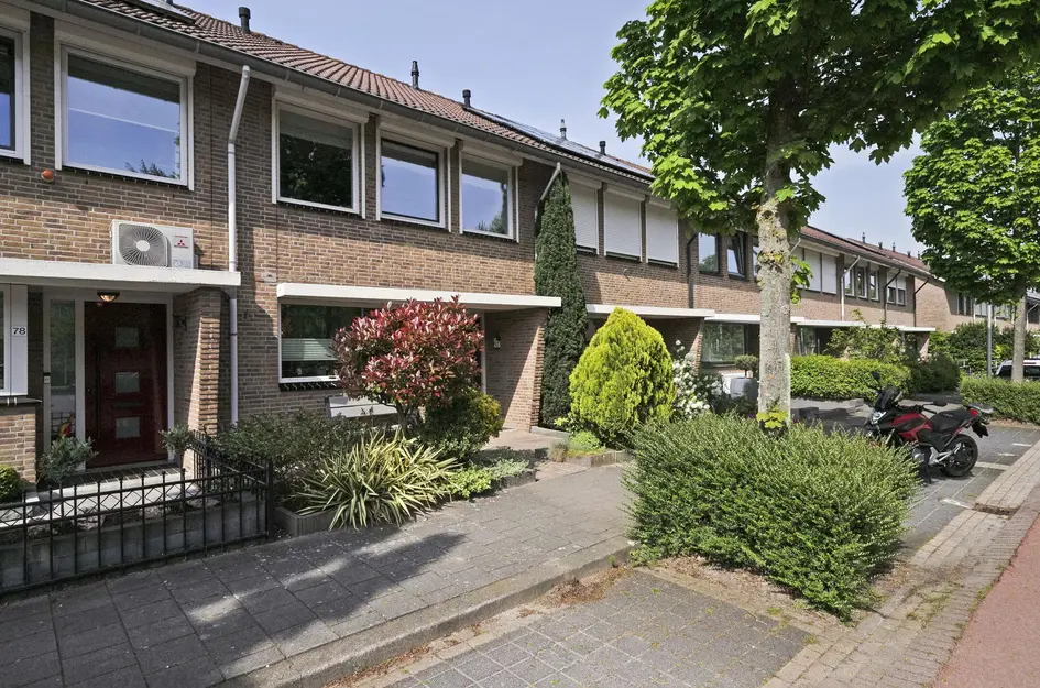 Jan van Almondestraat 76