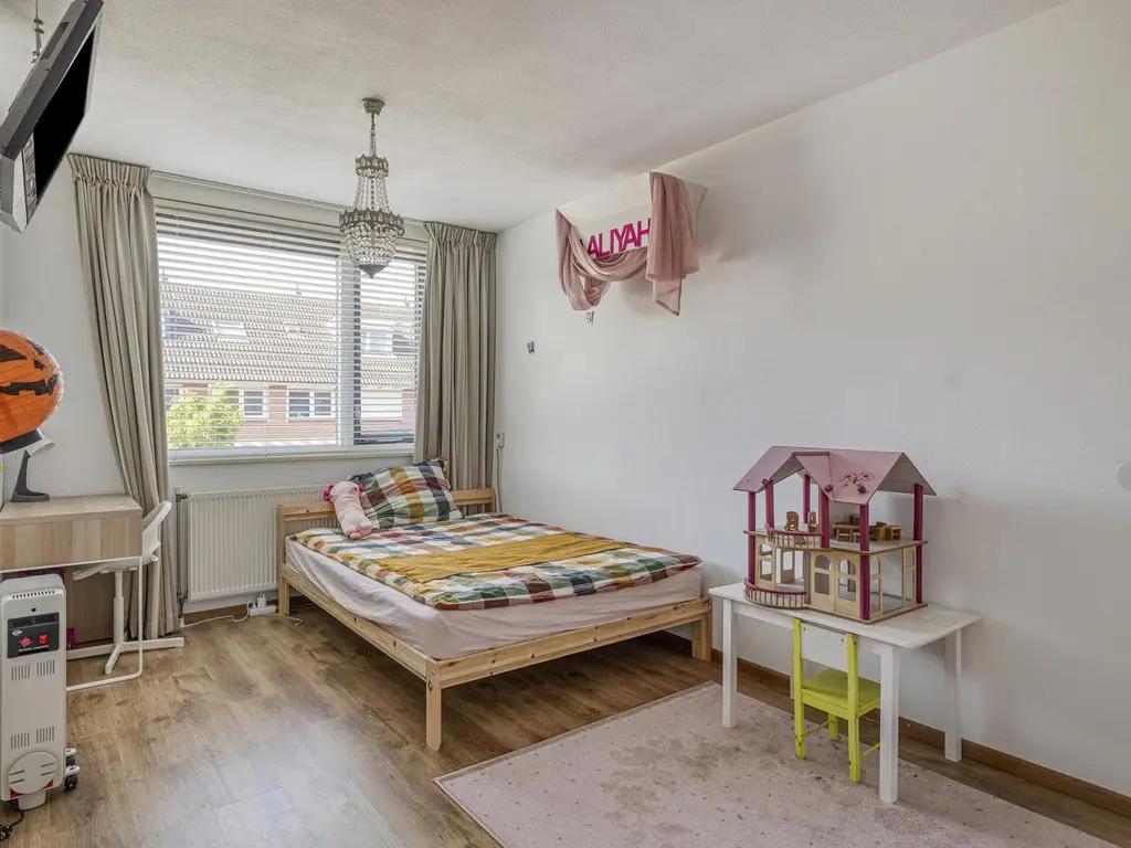 Noordersingel 37, BARENDRECHT