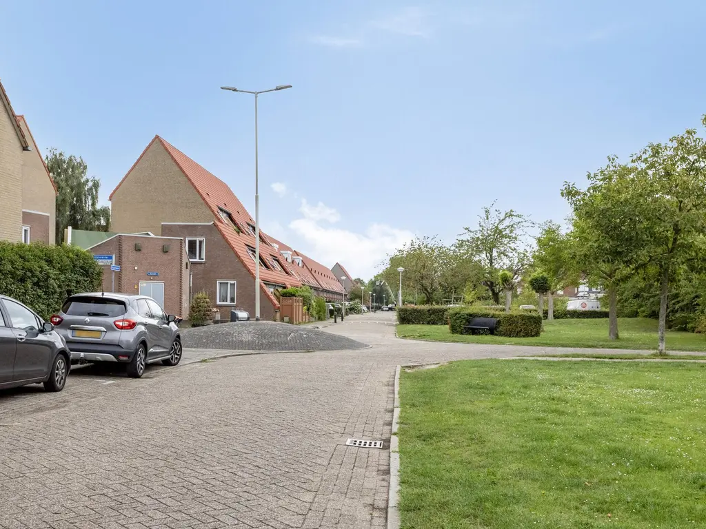 Nachtwaker 19, RHOON