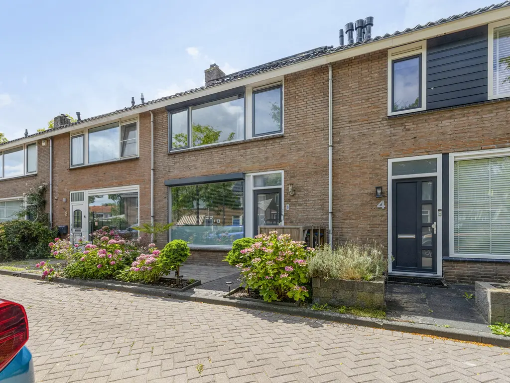 Koninginnelaan 6, POORTUGAAL