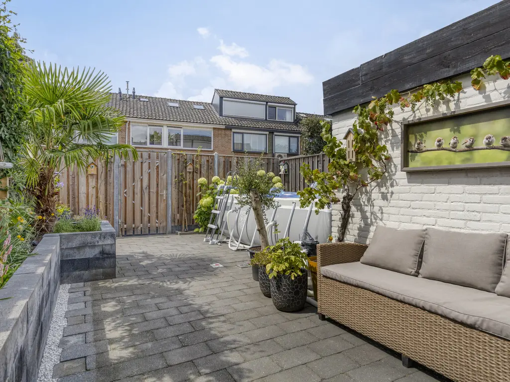 Koninginnelaan 6, POORTUGAAL