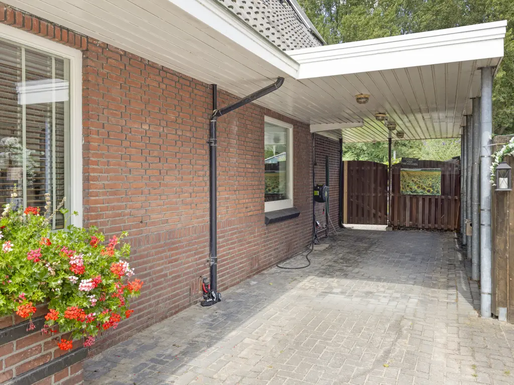 Hoogvlietsekerkweg 76, HOOGVLIET ROTTERDAM