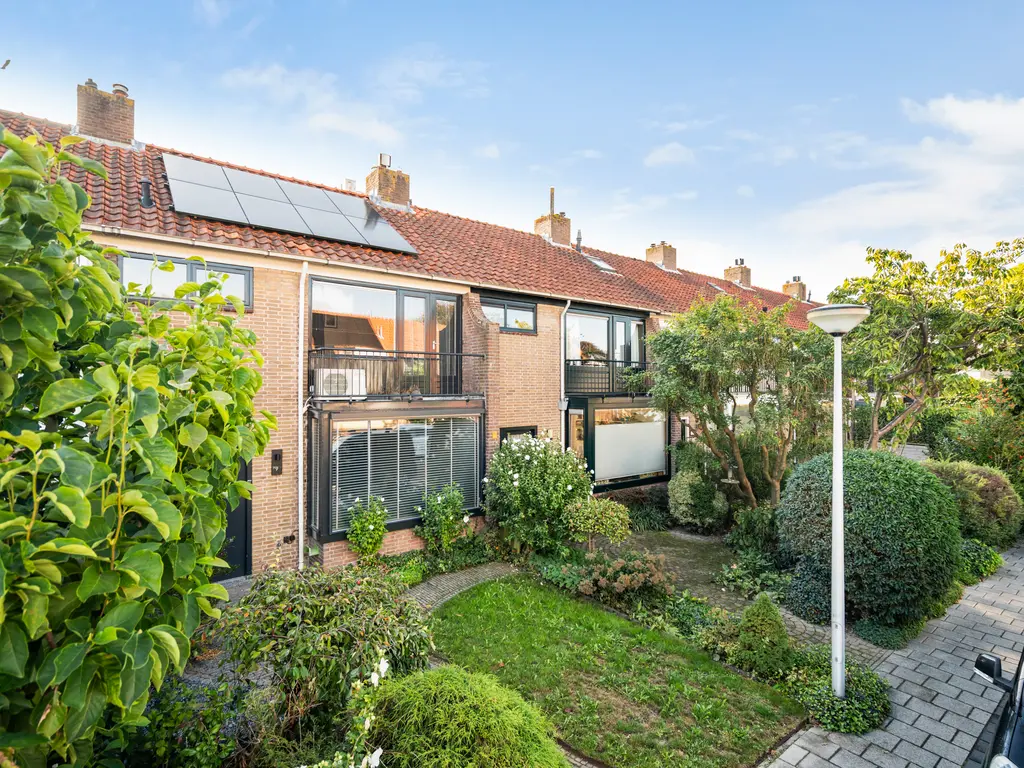 Margrietstraat 9, RHOON