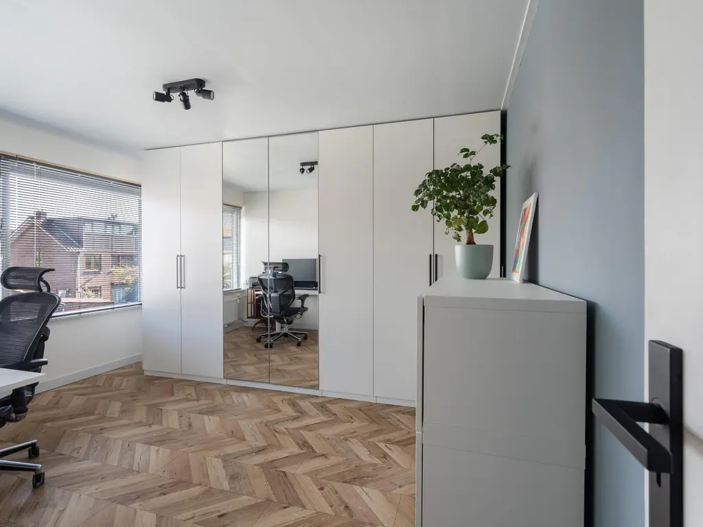 Margrietstraat 9, RHOON