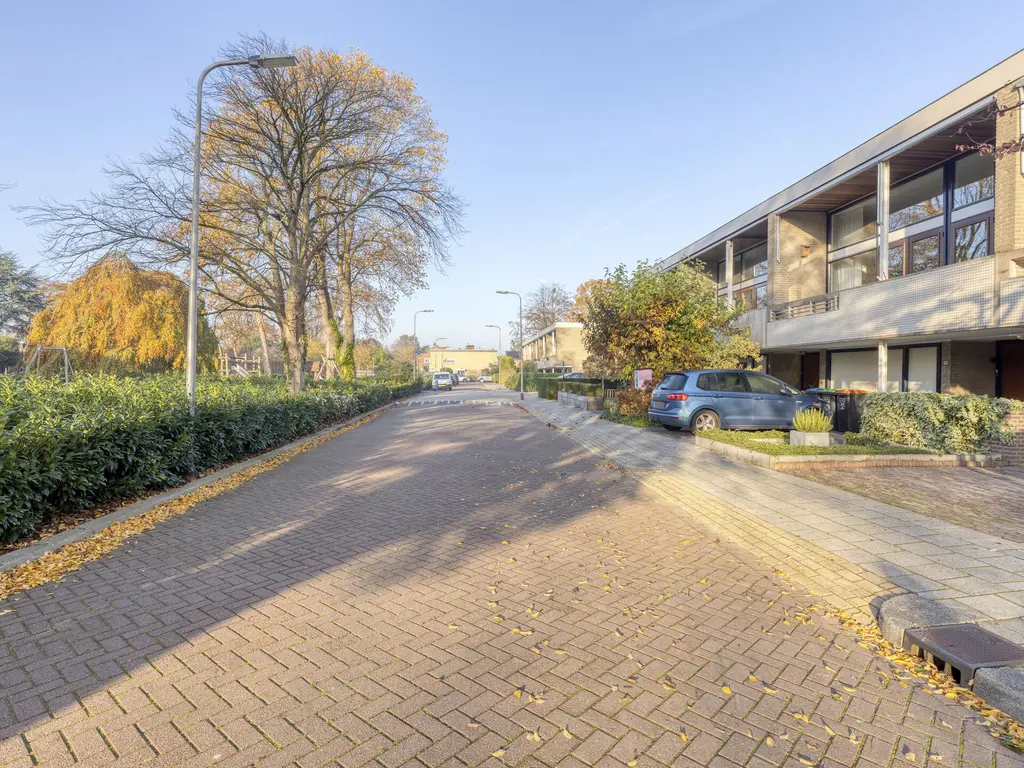 Wilhelminastraat 2, RHOON