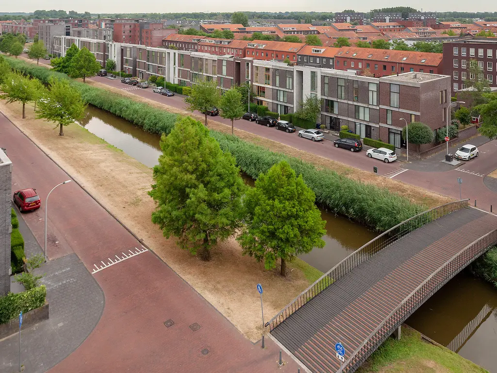 Weidevogellaan 190, 'S-GRAVENHAGE