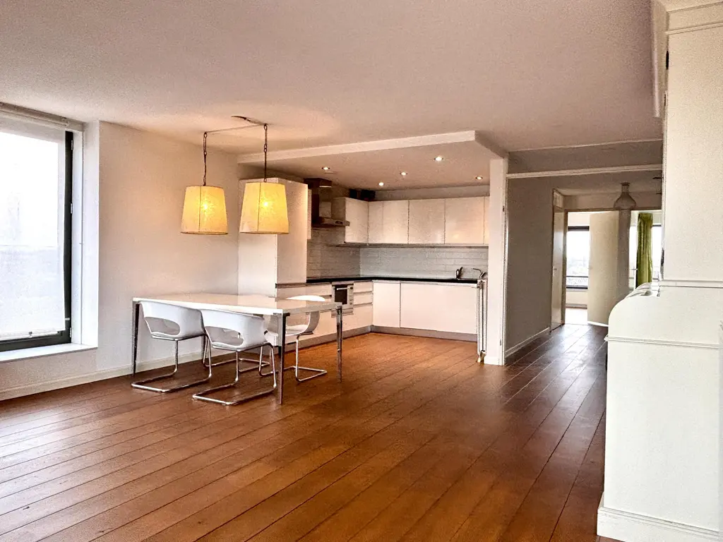 Weidevogellaan 190, 'S-GRAVENHAGE