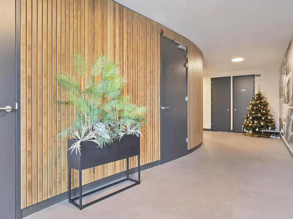 Zeis 6, HENDRIK-IDO-AMBACHT