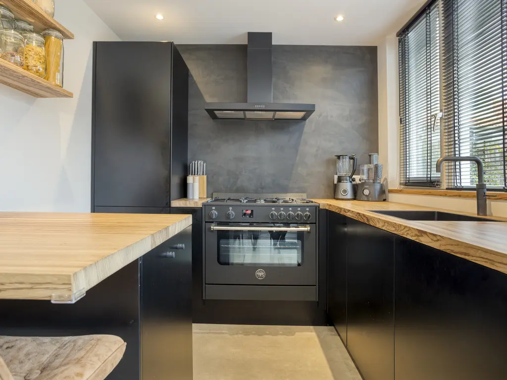 Irenestraat 7, RHOON