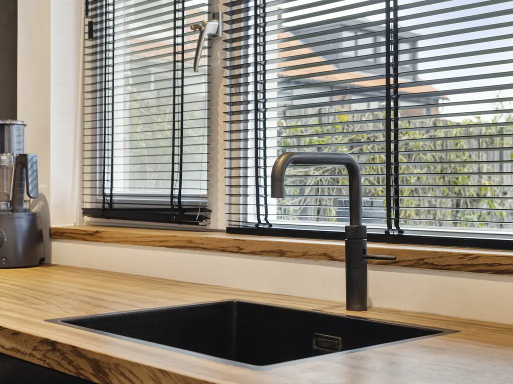 Irenestraat 7, RHOON