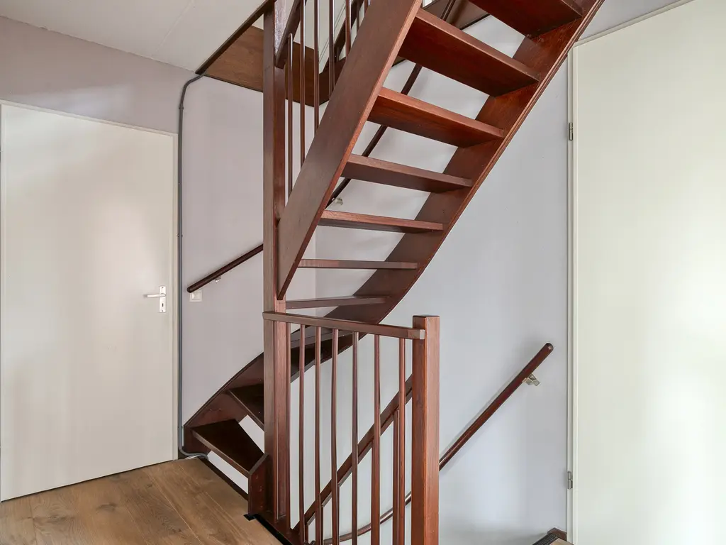 Griendwerker 11, POORTUGAAL