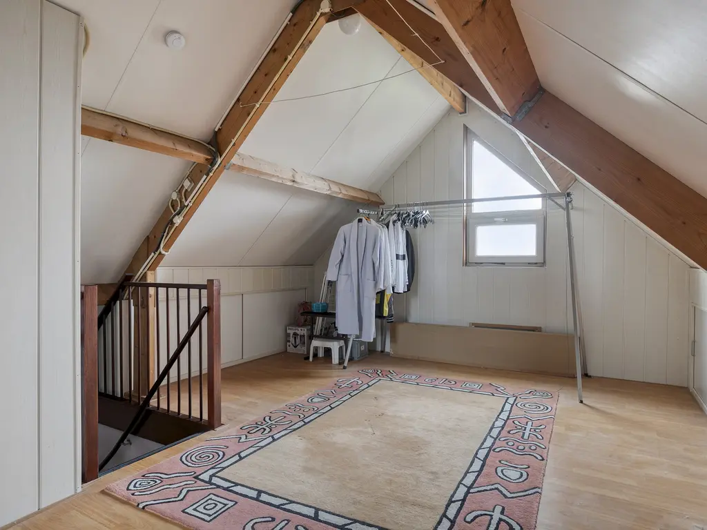 Griendwerker 11, POORTUGAAL