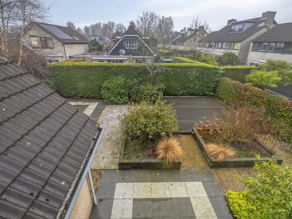 Griendwerker 11, POORTUGAAL