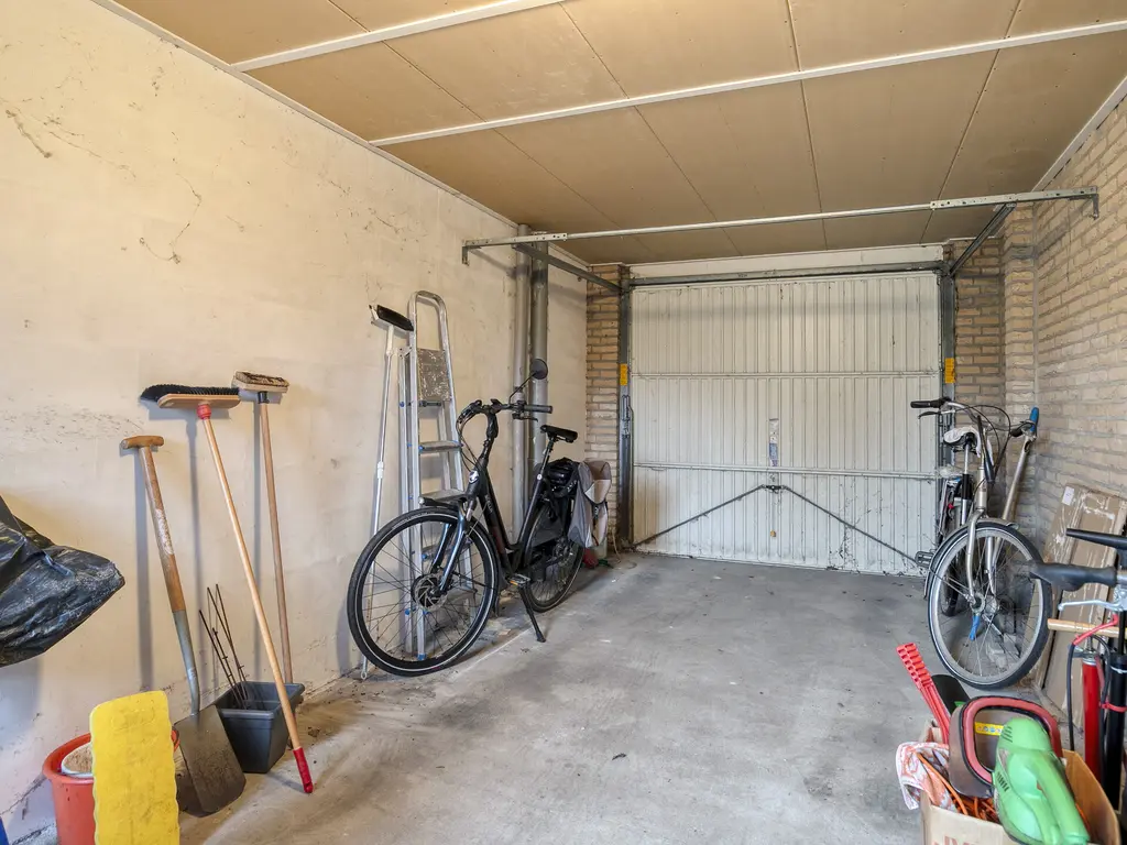 Griendwerker 11, POORTUGAAL