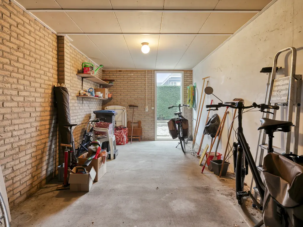 Griendwerker 11, POORTUGAAL