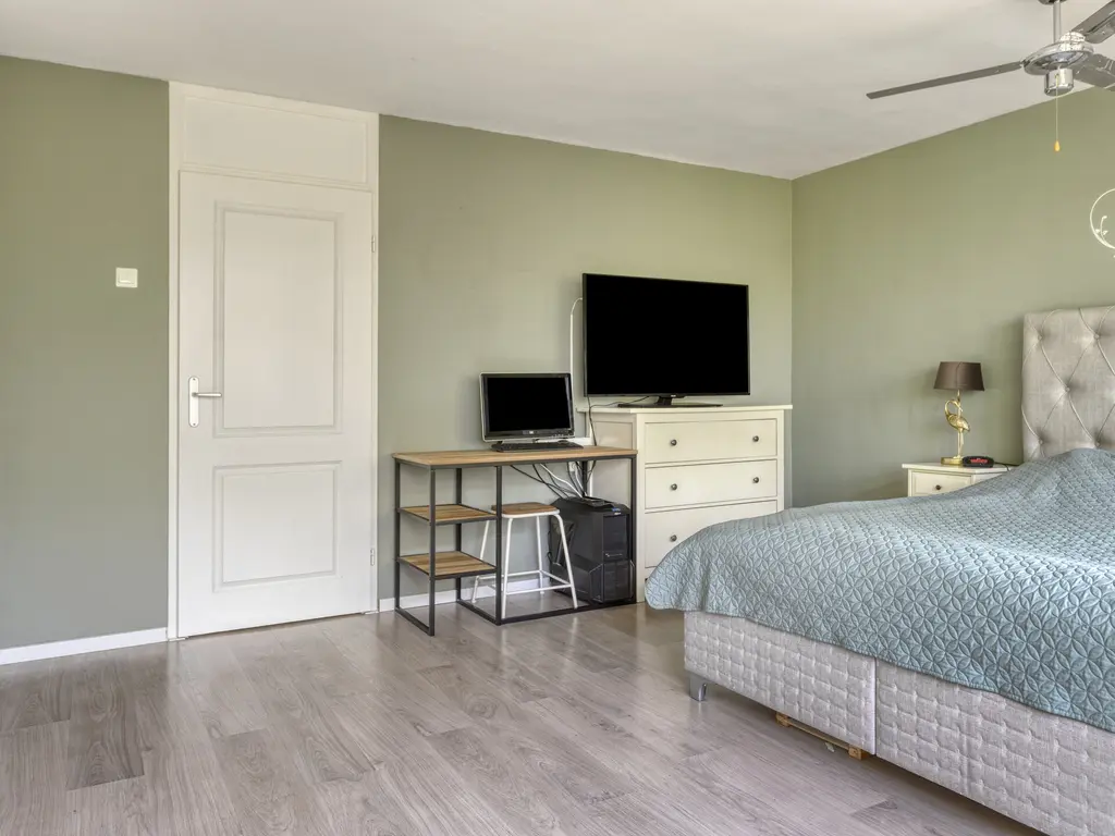 Kardoenhof 53, HOOGVLIET ROTTERDAM