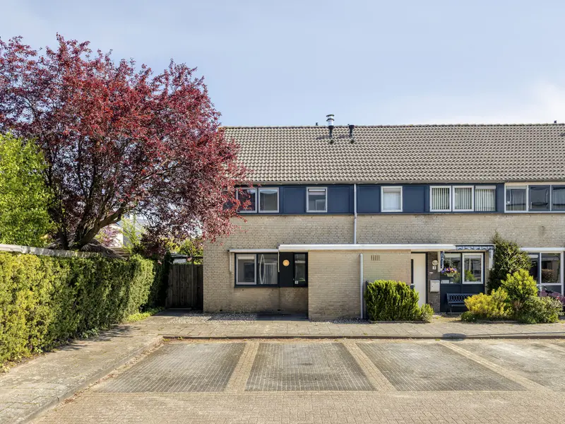 Rietdekker 1, POORTUGAAL