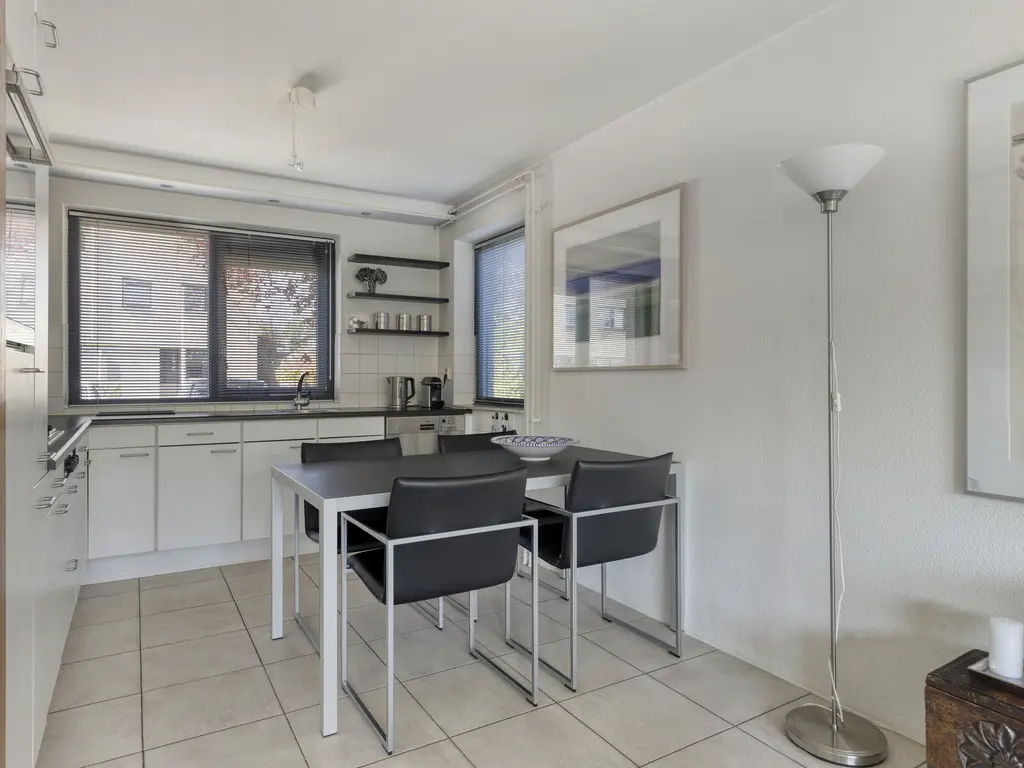 Rietdekker 1, POORTUGAAL