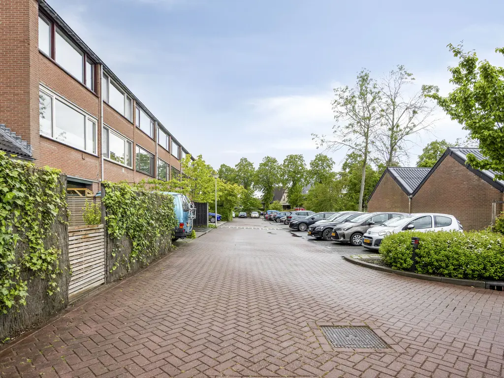 De Eik 24, RHOON