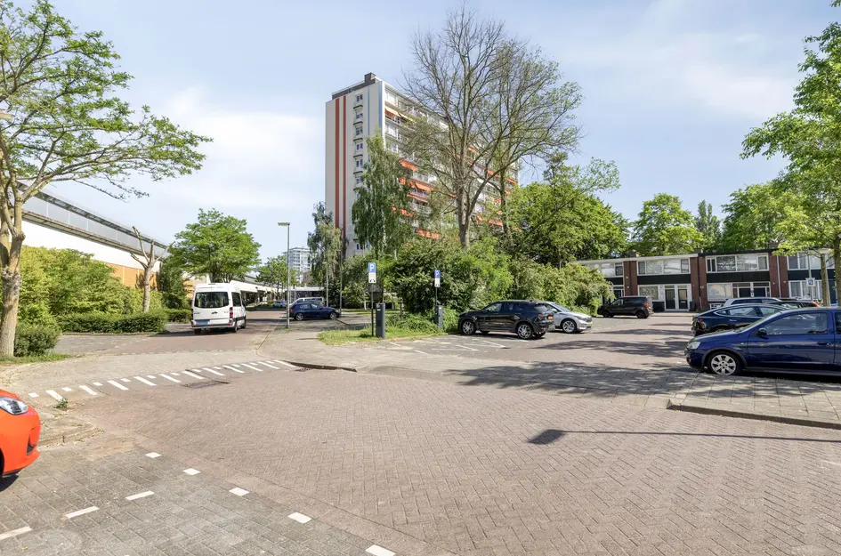Louis Raemaekersstraat 23
