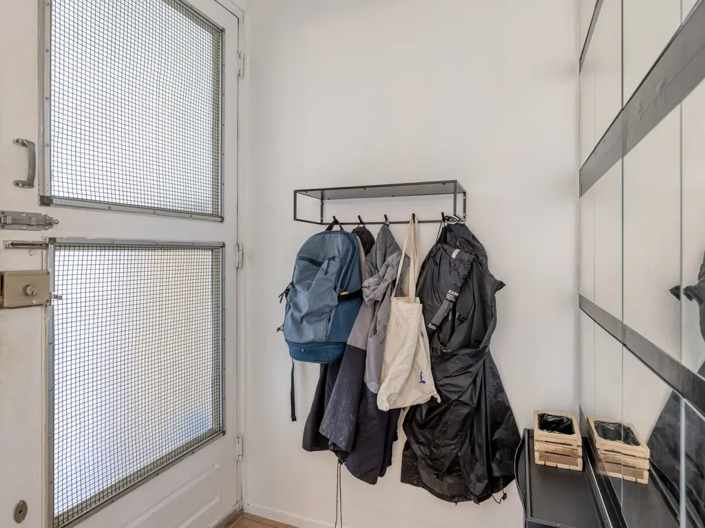 Louis Raemaekersstraat 23, SCHIEDAM