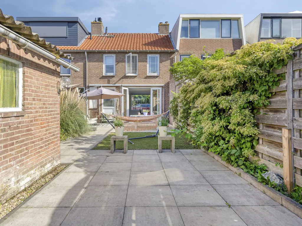 Schenkelstraat 5, RHOON