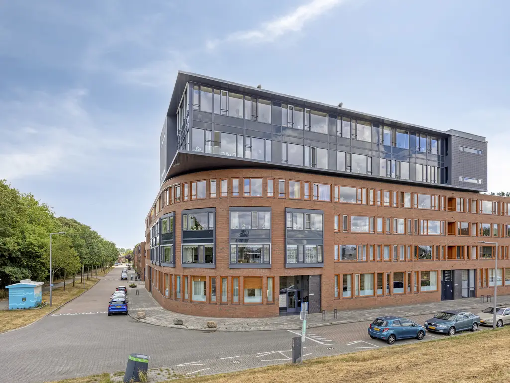 Uiterdijk 225, PERNIS ROTTERDAM