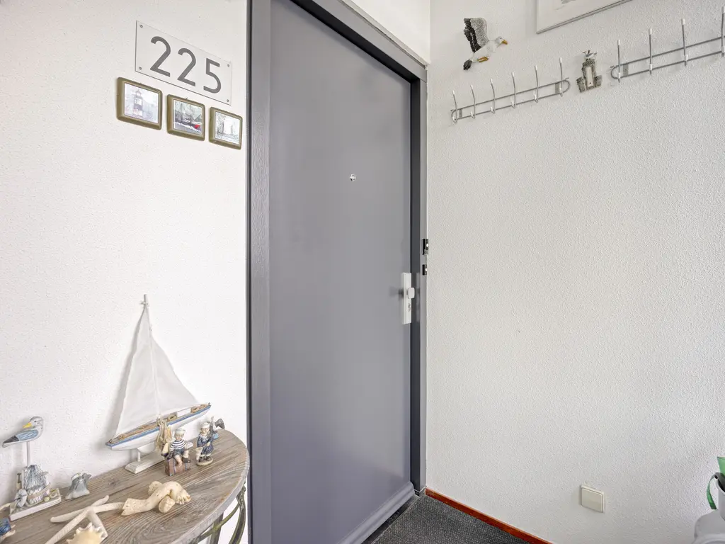 Uiterdijk 225, PERNIS ROTTERDAM