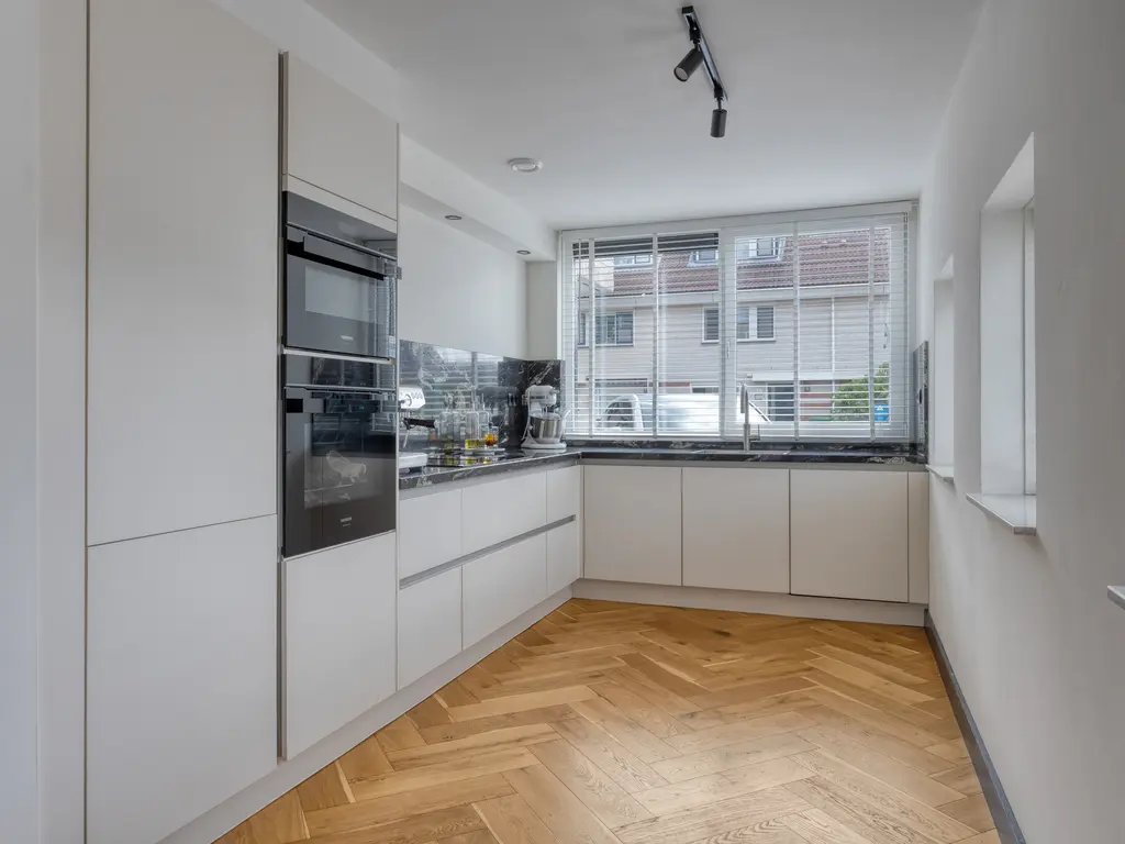 Brucknerstraat 31, Barendrecht