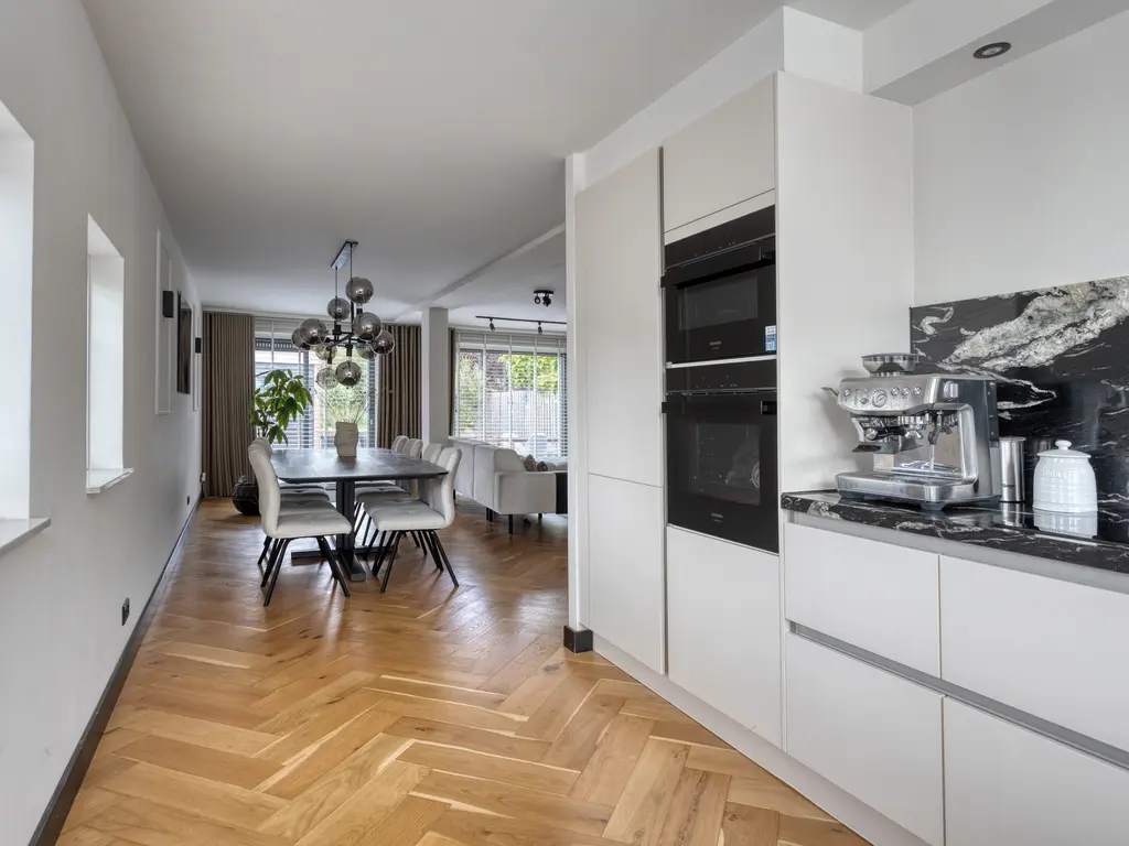 Brucknerstraat 31, Barendrecht