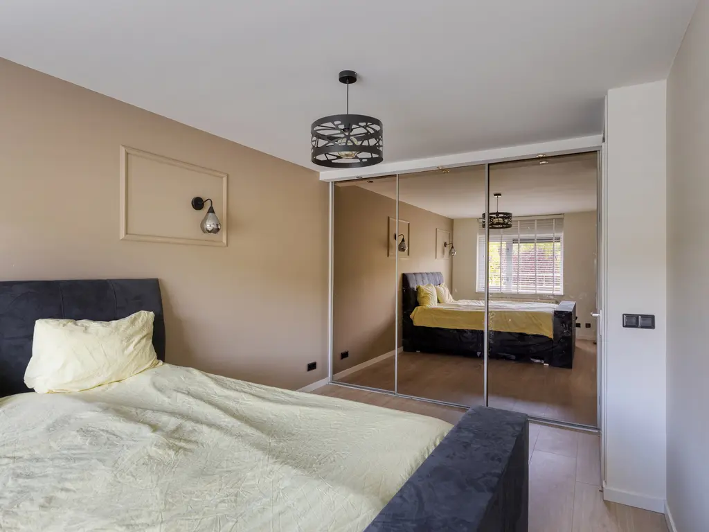Brucknerstraat 31, Barendrecht