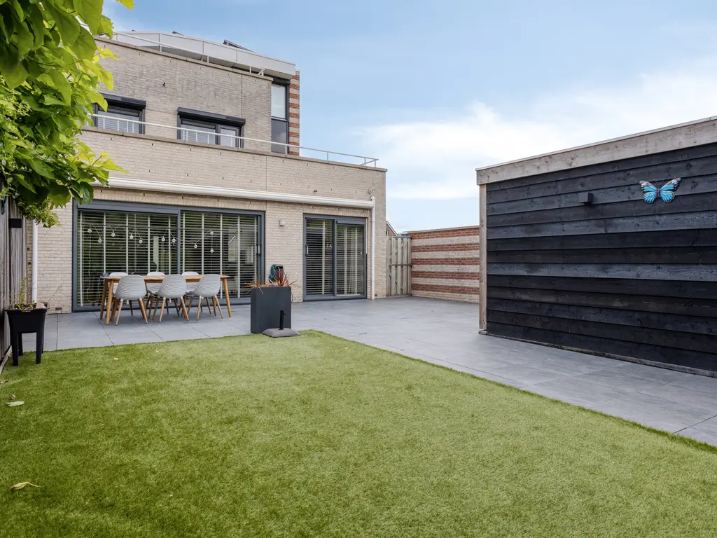 Brucknerstraat 31, Barendrecht