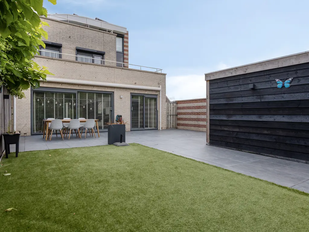 Brucknerstraat 31, Barendrecht